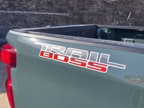 New 2026 Chevrolet Silverado 1500 LT Trail Boss w/ LPO, Dark Essentials Package image 9