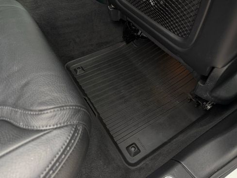 Used 2018 Volvo V90 T5 Cross Country w/ Convenience Package image 35