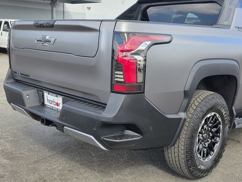 New 2026 Chevrolet Silverado EV Trail Boss w/ Premium Package image 11