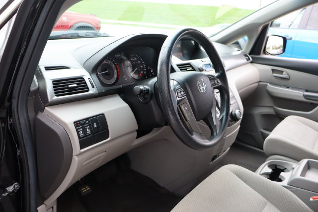 Used 2013 Honda Odyssey EX image 12
