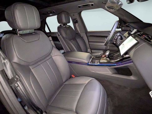 New 2026 Land Rover Range Rover Sport SE AWD/4WD image 30