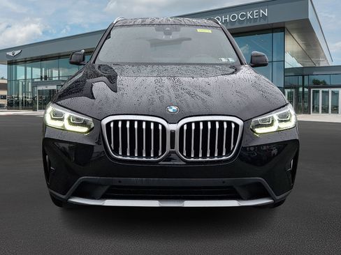 Used 2023 BMW X3 xDrive30i w/ Premium Package AWD/4WD image 3