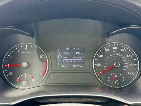 Used 2018 Kia Optima LX w/ 17" Alloy Wheels Package FWD image 20