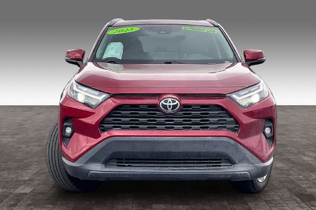 Used 2025 Toyota RAV4 XLE Premium w/ Weather Package AWD/4WD image 3