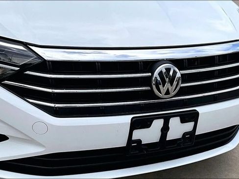 Used 2019 Volkswagen Jetta S w/ Driver Assistance Package FWD image 33