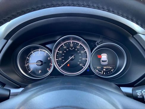 Used 2020 MAZDA CX-5 Touring image 25