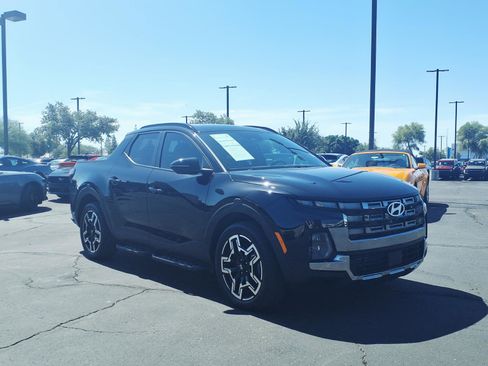 Used 2025 Hyundai Santa Cruz Limited AWD/4WD image 8