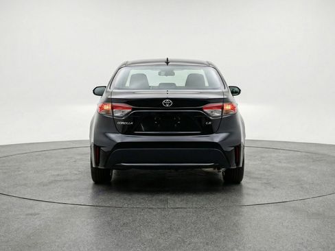 Used 2025 Toyota Corolla LE FWD image 7