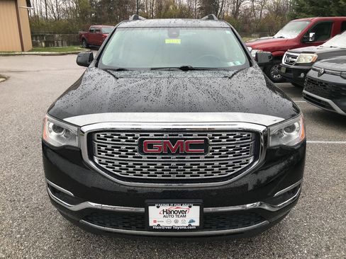 Used 2018 GMC Acadia Denali image 3