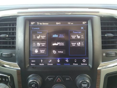 Used 2018 RAM 1500 Laramie w/ Convenience Group image 25