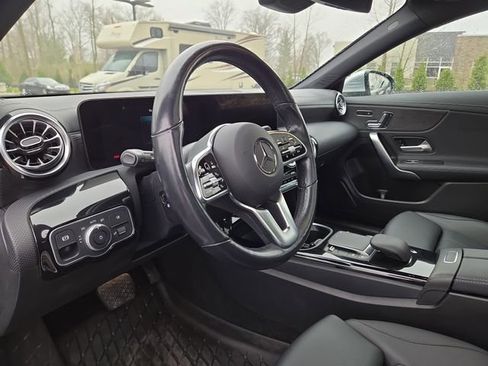 Used 2023 Mercedes-Benz CLA 250 4MATIC image 27