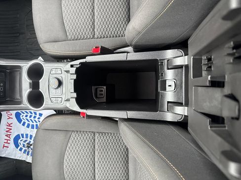 Used 2020 GMC Terrain SLE w/ Driver Convenience Package AWD/4WD image 26