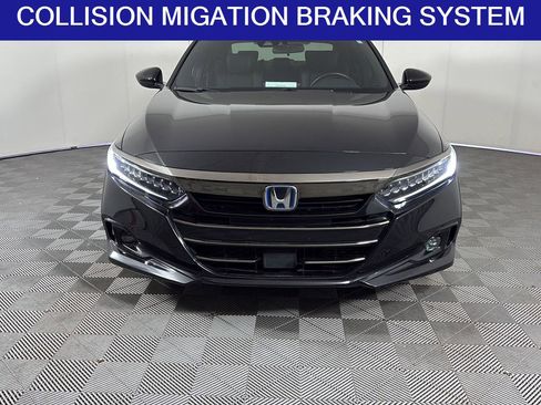 Used 2022 Honda Accord Sport image 4