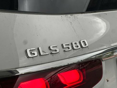 New 2026 Mercedes-Benz GLS 580 4MATIC image 27
