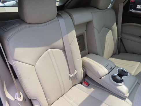 Used 2016 Cadillac SRX Luxury w/ Driver Awareness Package FWD image 39