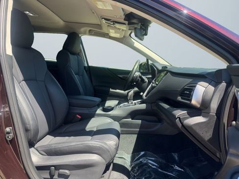 Certified 2025 Subaru Outback Limited AWD/4WD image 15