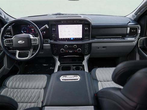 Used 2024 Ford F250 Limited w/ FX4 Off-Road Package image 33