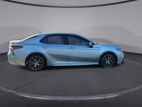 Certified 2024 Toyota Camry SE FWD image 9