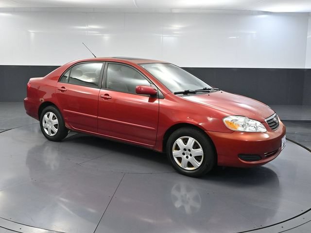 Used 2005 Toyota Corolla LE w/ Audio Value Pkg FWD image 1