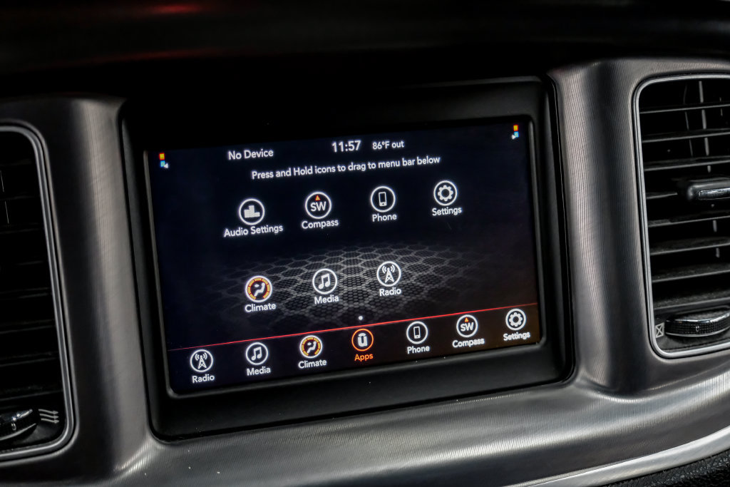 Used 2022 Dodge Charger SXT RWD image 32