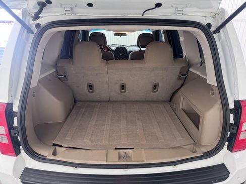 Used 2015 Jeep Patriot Sport image 13
