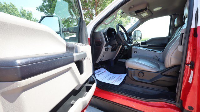 Used 2017 Ford F550 4x4 SuperCab Super Duty image 9