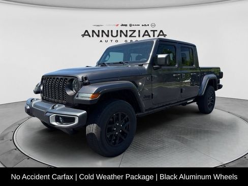 Used 2023 Jeep Gladiator Sport AWD/4WD image 1