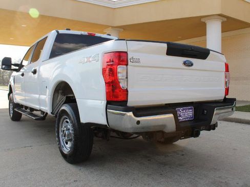 Used 2021 Ford F250 XL w/ Power Equipment Group image 13