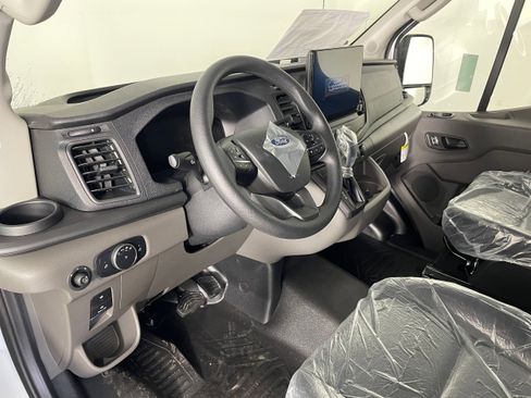 New 2026 Ford Transit 250 148 Medium Roof Extended AWD image 2