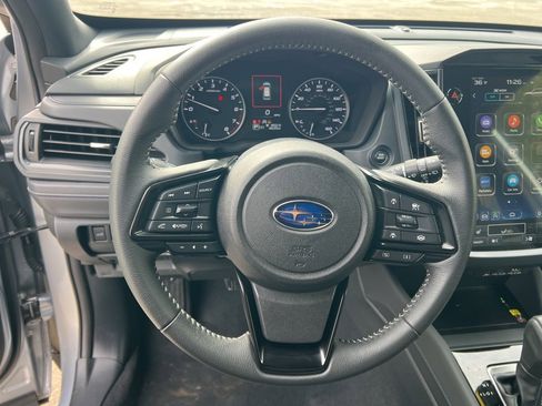 Used 2025 Subaru Forester Premium image 13