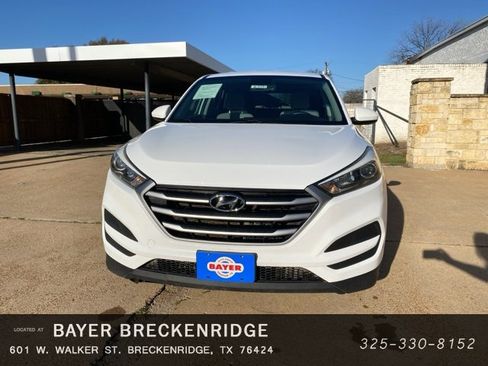 Used 2018 Hyundai Tucson SE w/ Cargo Package image 2