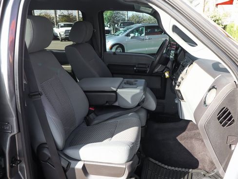 Used 2012 Ford F250 XLT w/ XLT Premium Pkg image 39