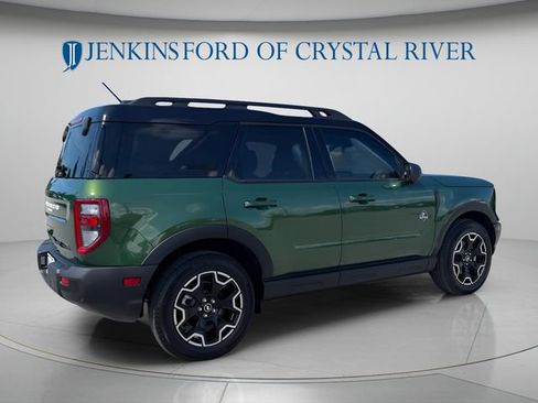 Used 2025 Ford Bronco Sport Outer Banks w/ Outer Banks Tech Package+ AWD/4WD image 3