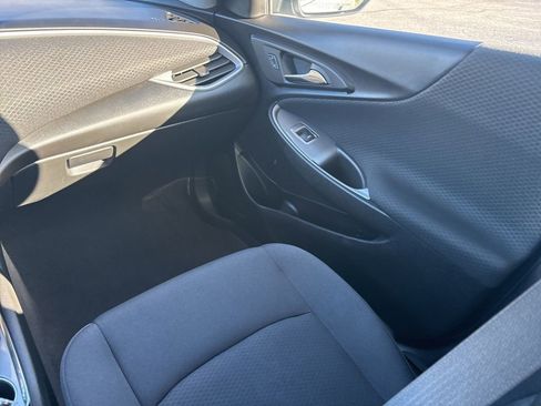 Used 2023 Chevrolet Malibu LT FWD image 22