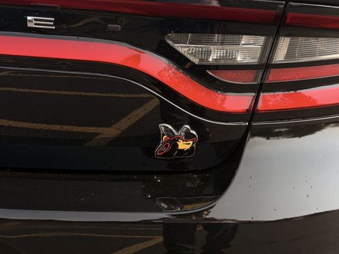 Used 2020 Dodge Charger Scat Pack RWD image 7