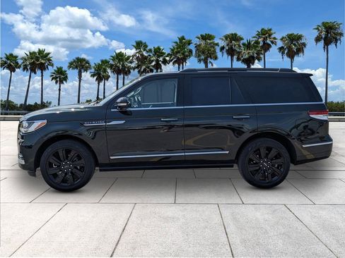 Used 2024 Lincoln Navigator Black Label image 3