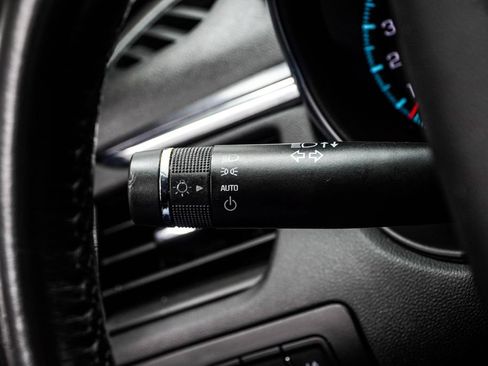 Used 2017 Chevrolet Impala Premier FWD image 30