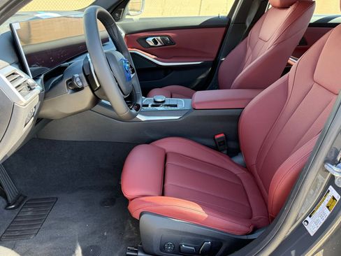 New 2026 BMW 330i Sedan w/ Premium Package RWD image 20