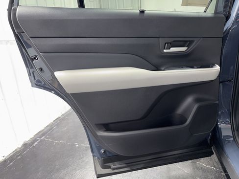 New 2026 Toyota Grand Highlander AWD Hybrid image 18