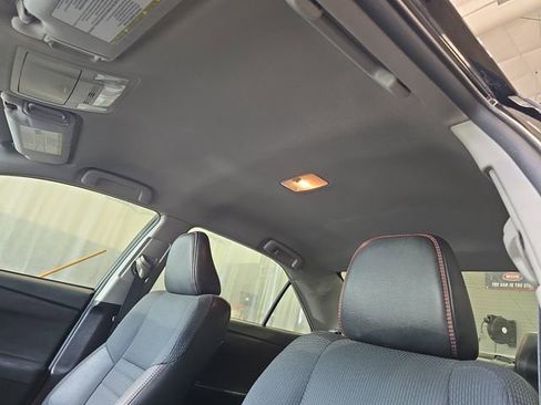 Used 2017 Toyota Camry SE image 30