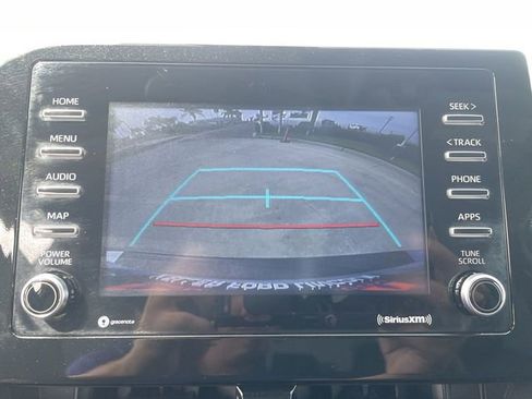 Used 2023 Toyota Camry SE image 14