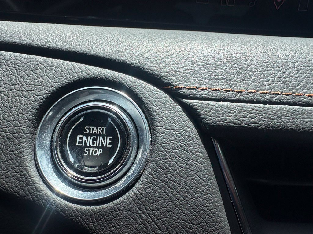 Used 2025 Cadillac CT5 V RWD image 15