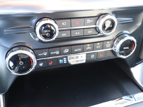 New 2025 Ford F150 Lariat w/ Equipment Group 501A Mid image 21