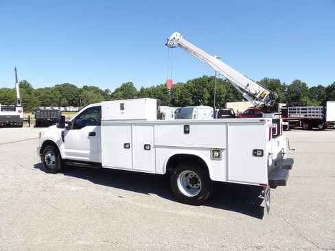 Used 2019 Ford F350 XL w/ XL Value Package RWD image 4