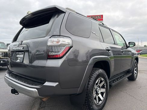 Used 2019 Toyota 4Runner TRD Off-Road Premium AWD/4WD image 58