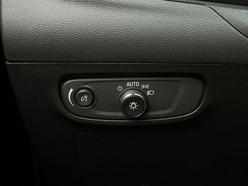 Used 2025 Buick Encore GX Preferred image 20