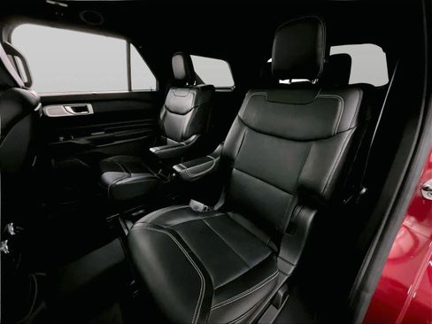 Used 2020 Ford Explorer ST AWD/4WD image 25
