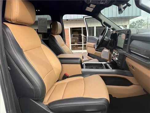 Used 2023 Ford F350 Lariat w/ Chrome Package AWD/4WD image 32