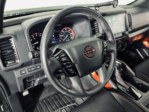 Used 2022 Nissan Frontier PRO-4X w/ Technology Package image 10