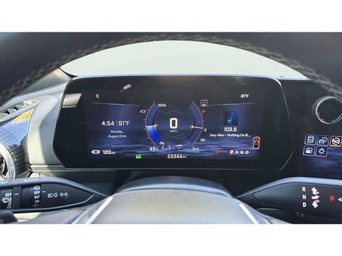 Used 2024 Chevrolet Blazer EV LT AWD/4WD image 33
